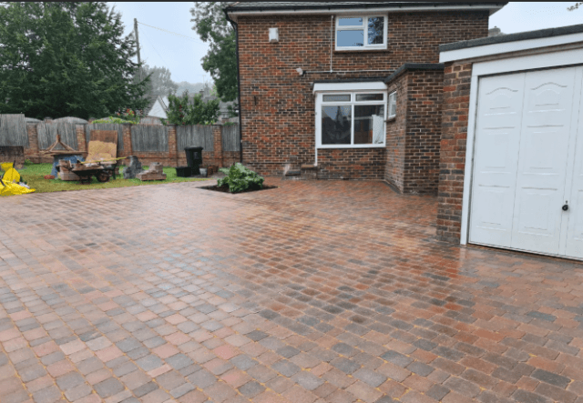What Are The Common Patio Layouts For Small Gardens?